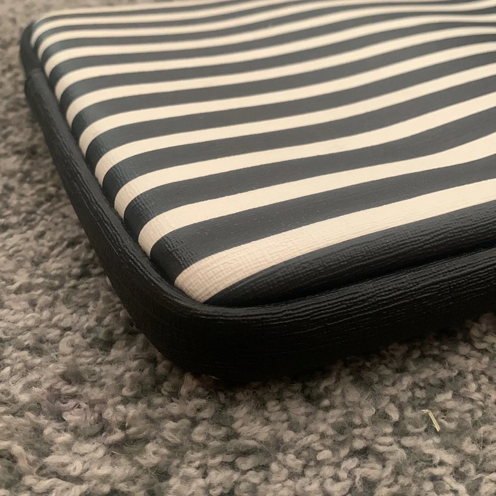 Kate Spade cushioned laptop sleeve
